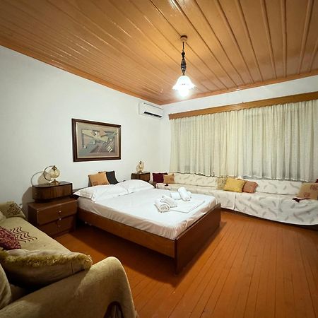 Grandpas House Otel Gjirokastër Dış mekan fotoğraf