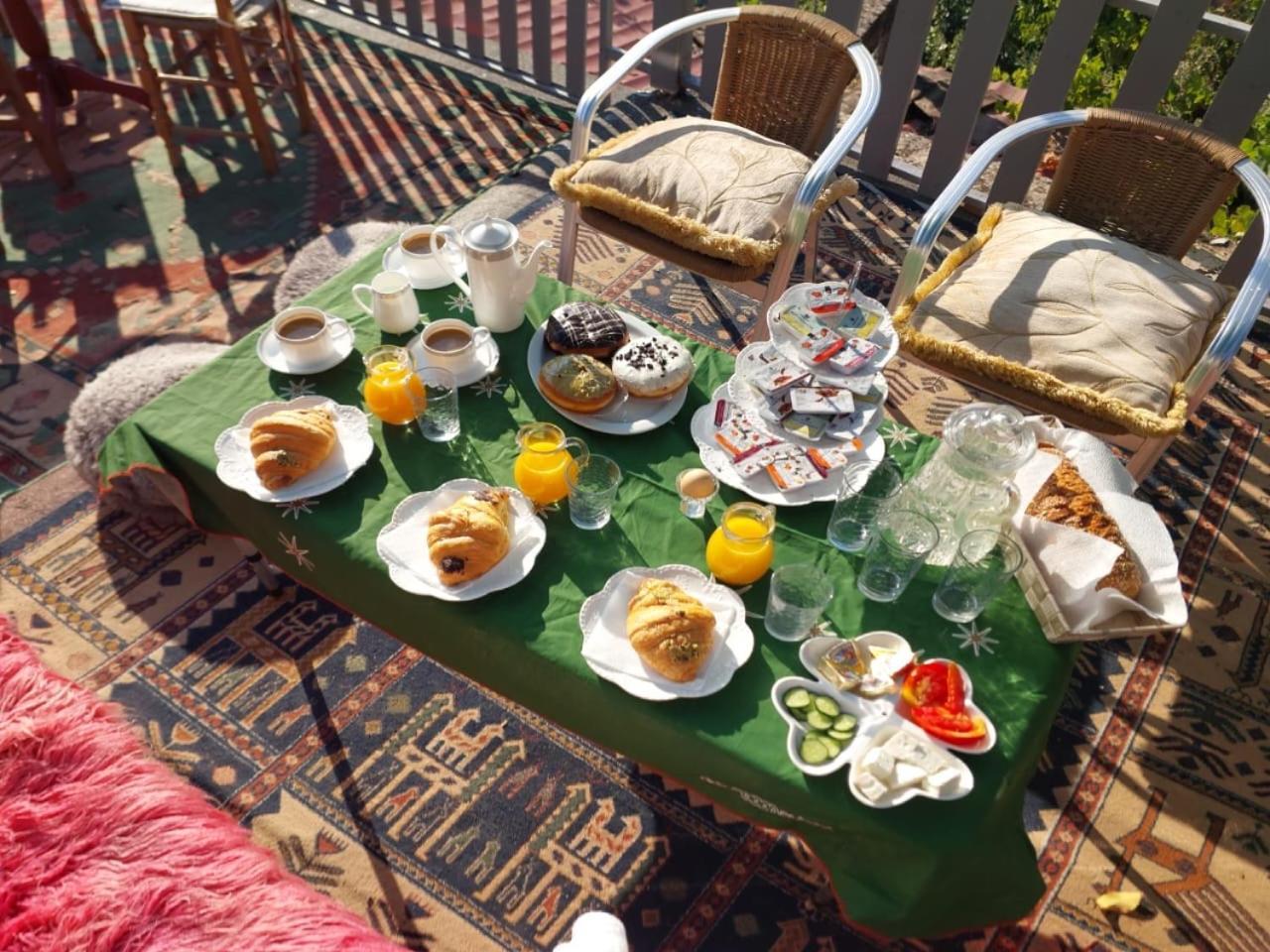 Grandpas House Otel Gjirokastër Dış mekan fotoğraf